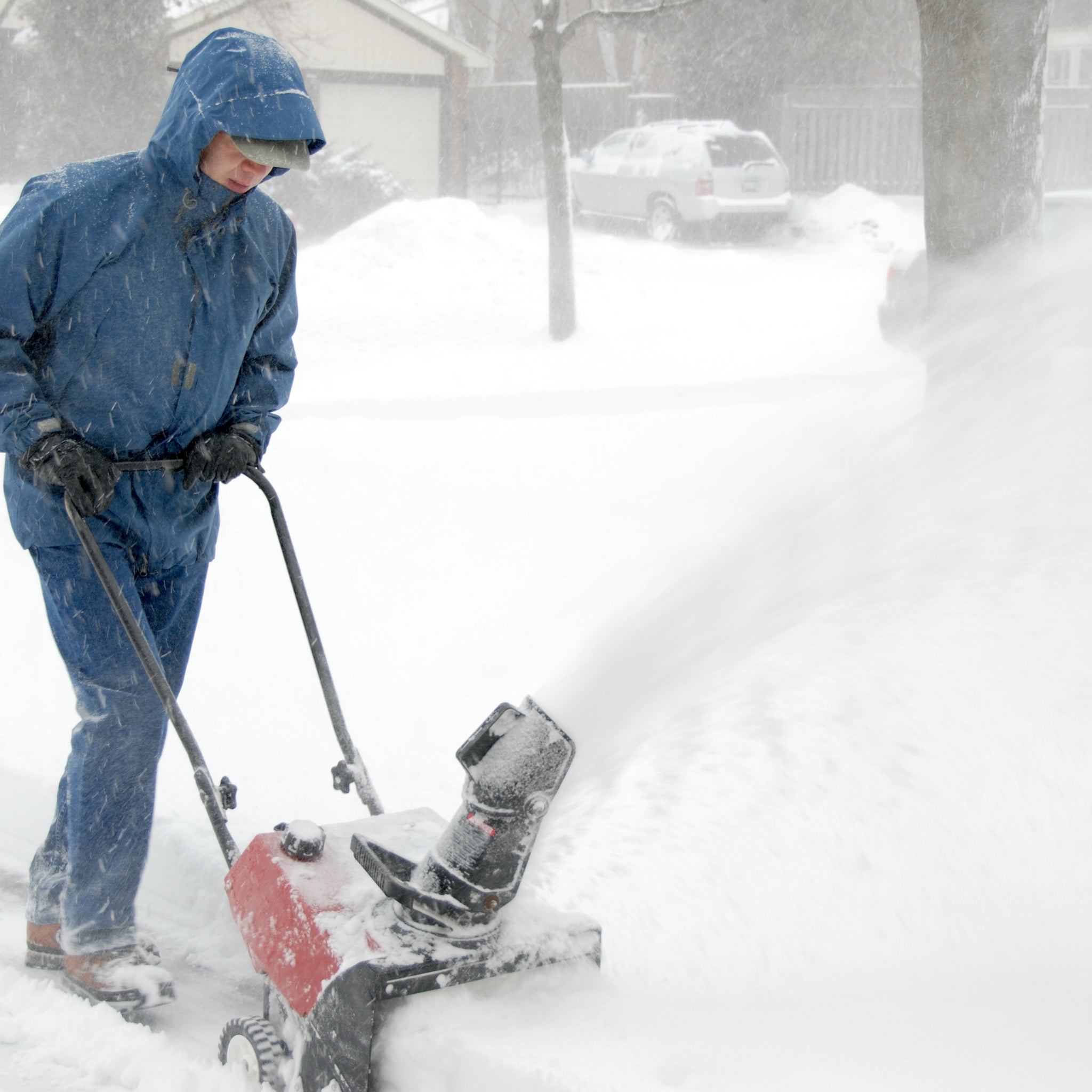Snow Removal Made Simple: Fast and Safe Techniques for Clear Pathways